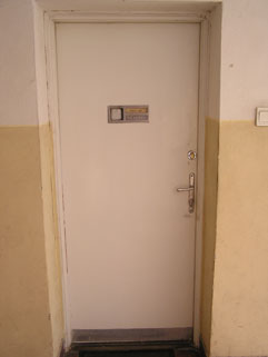 1 Bejáratiajtó csere előtte 1.jpg